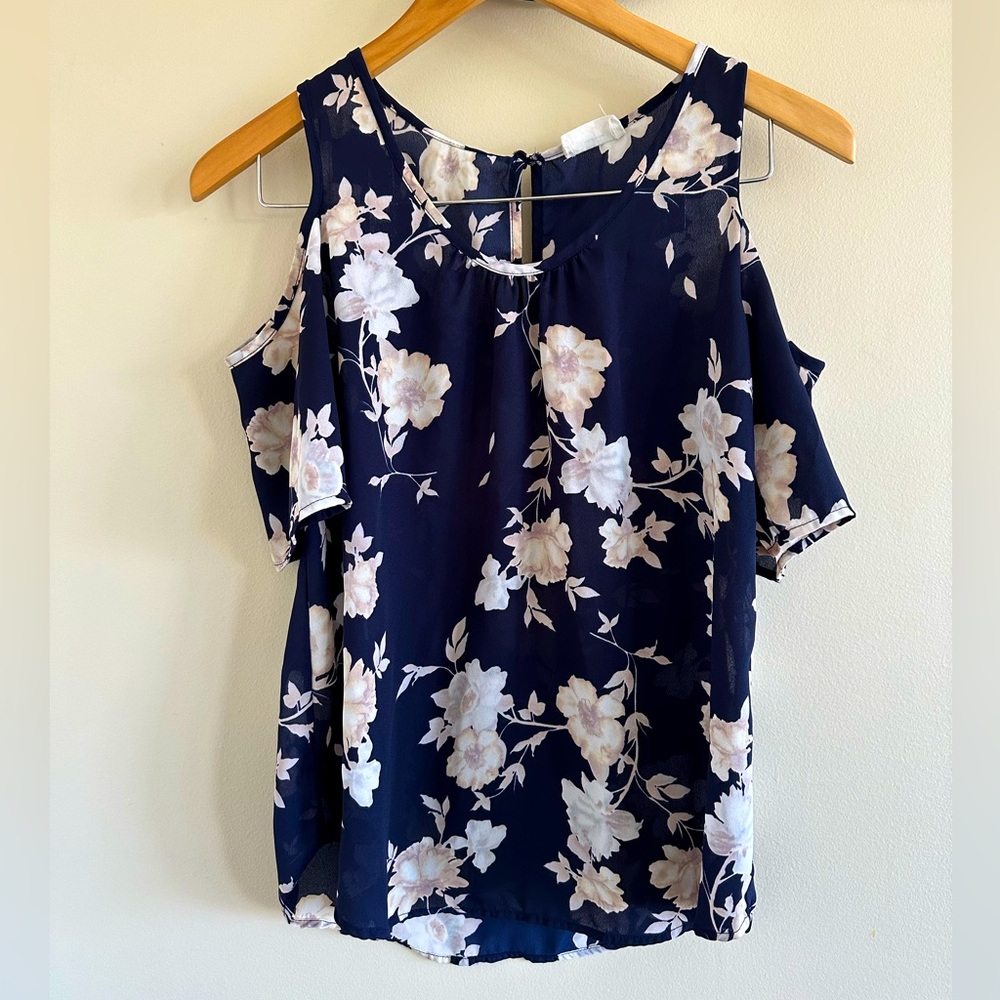 Sienna Sky | Floral Top, Size XS ✨